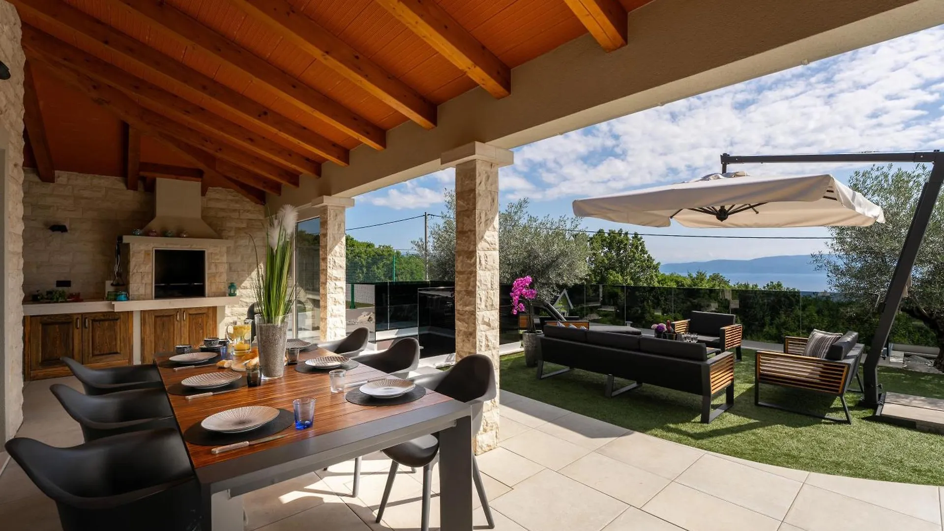Mediterranean Villa Anatai With Sauna & Tennis Court Drenje